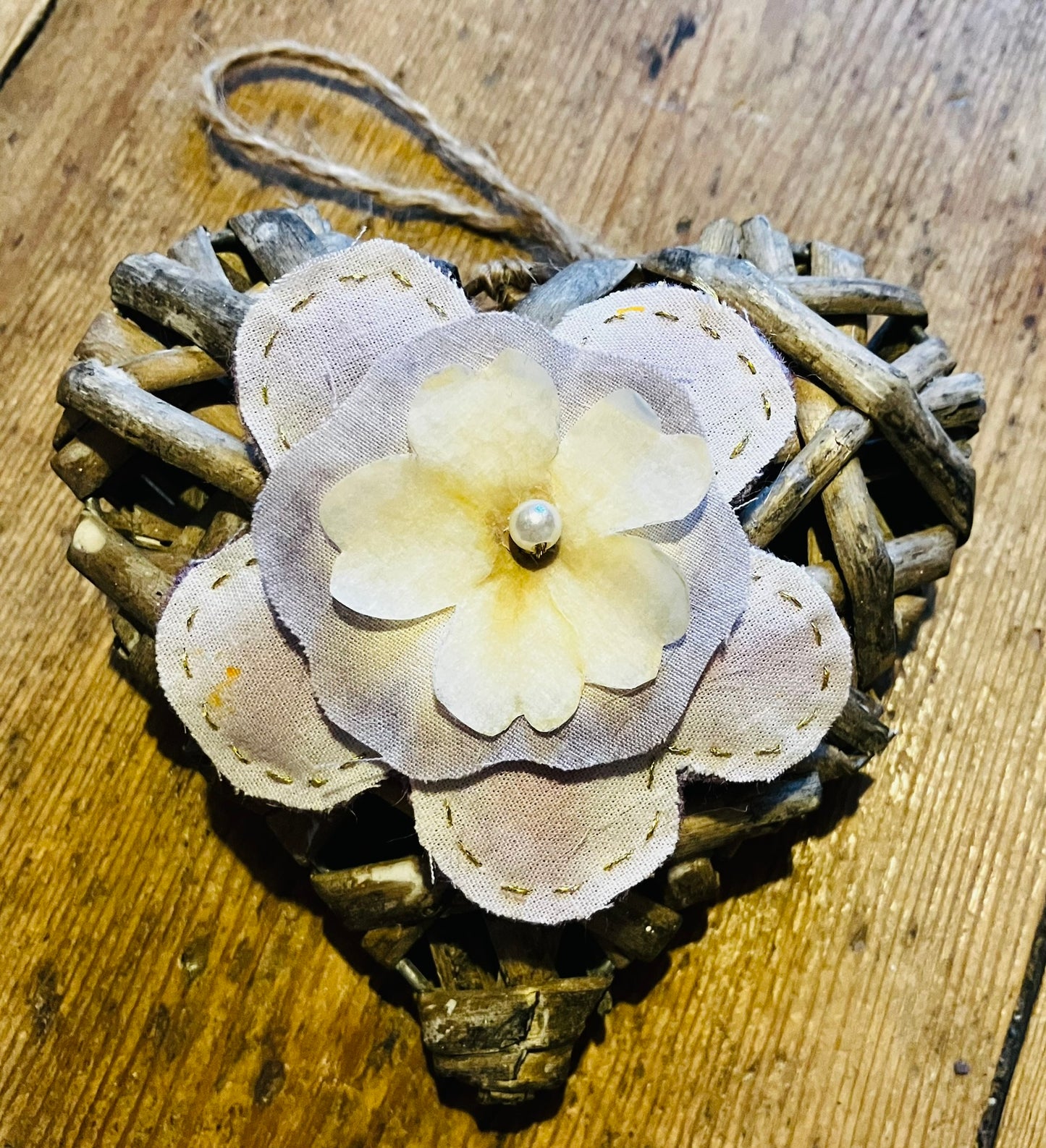 Small flower-hammered hanging heart